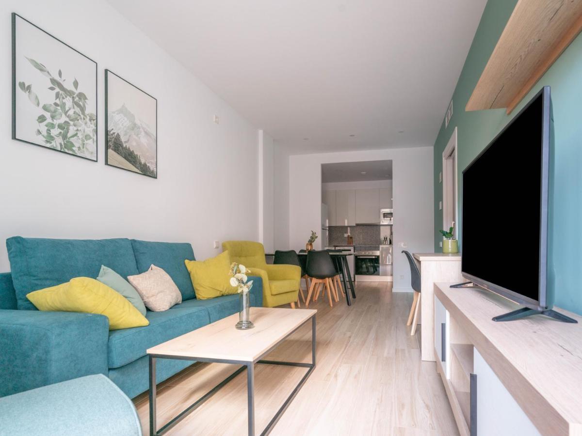 Limehome Barcelona Carrer De Besalu 90 - Estancia Temporal ภายนอก รูปภาพ