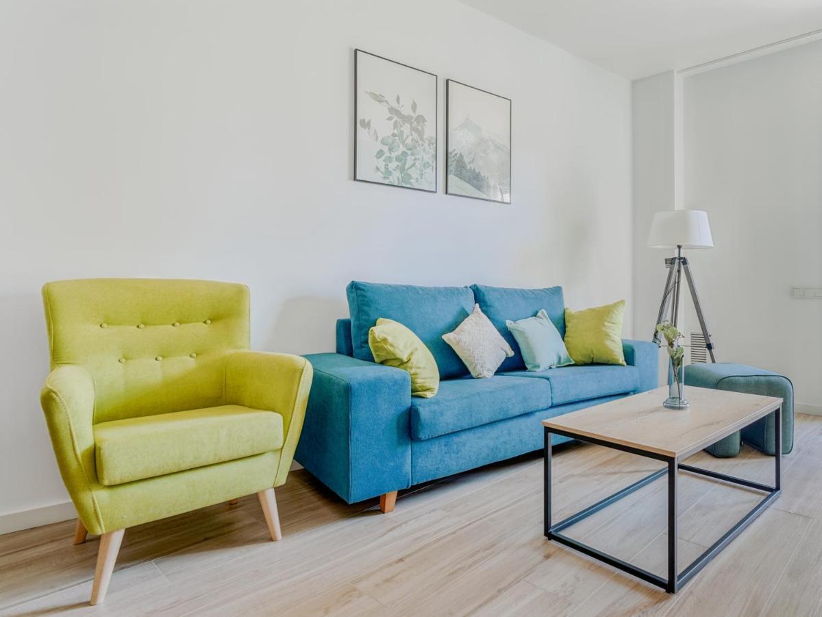 Limehome Barcelona Carrer De Besalu 90 - Estancia Temporal ภายนอก รูปภาพ
