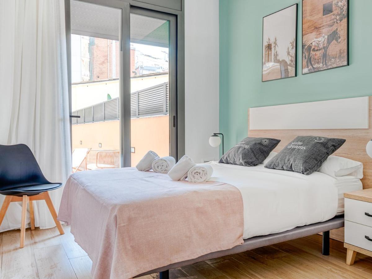 Limehome Barcelona Carrer De Besalu 90 - Estancia Temporal ภายนอก รูปภาพ
