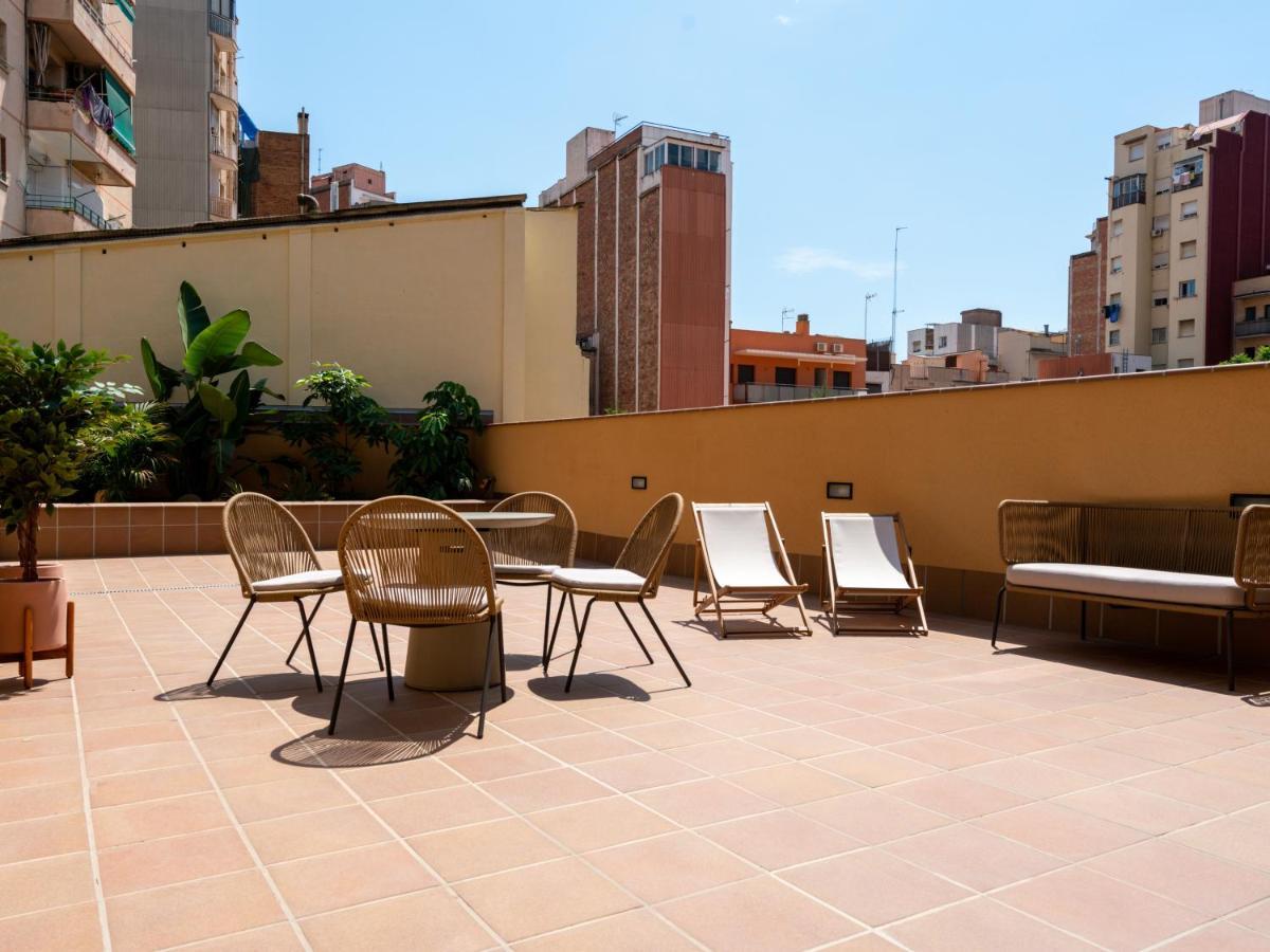 Limehome Barcelona Carrer De Besalu 90 - Estancia Temporal ภายนอก รูปภาพ